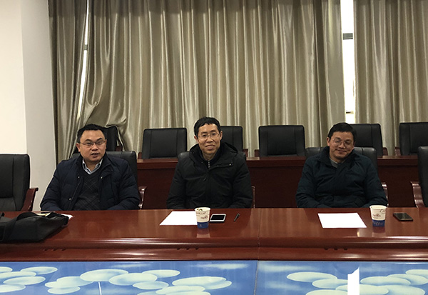 安徽工业大学郑诗程教授一行来六安电机厂进行技术指导。